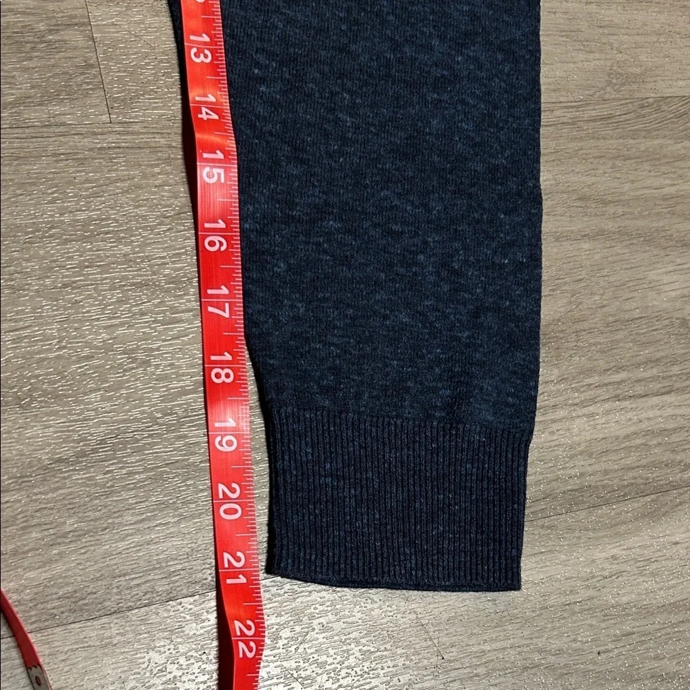 Old Navy Men's Blue Crewneck Sweater